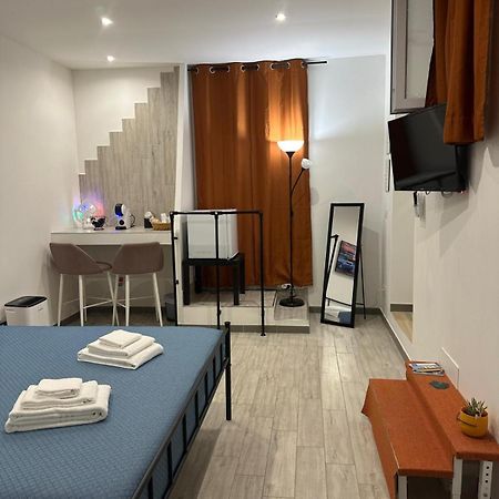 Bari Valona Rooms Ngoại thất bức ảnh