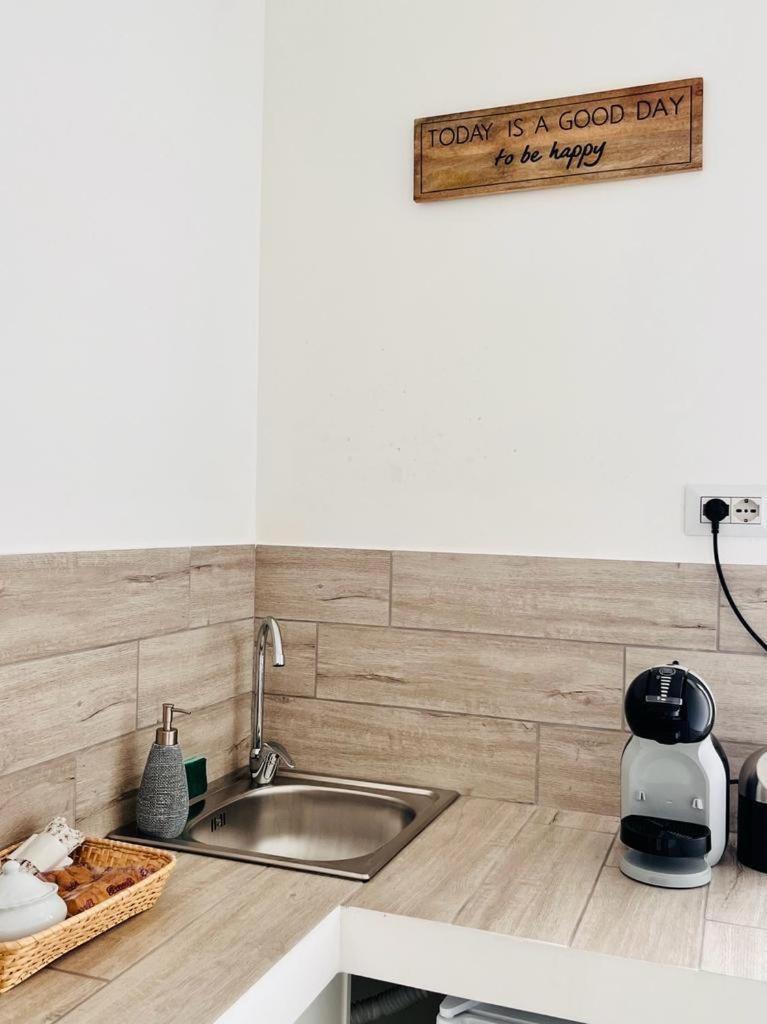 Bari Valona Rooms Ngoại thất bức ảnh