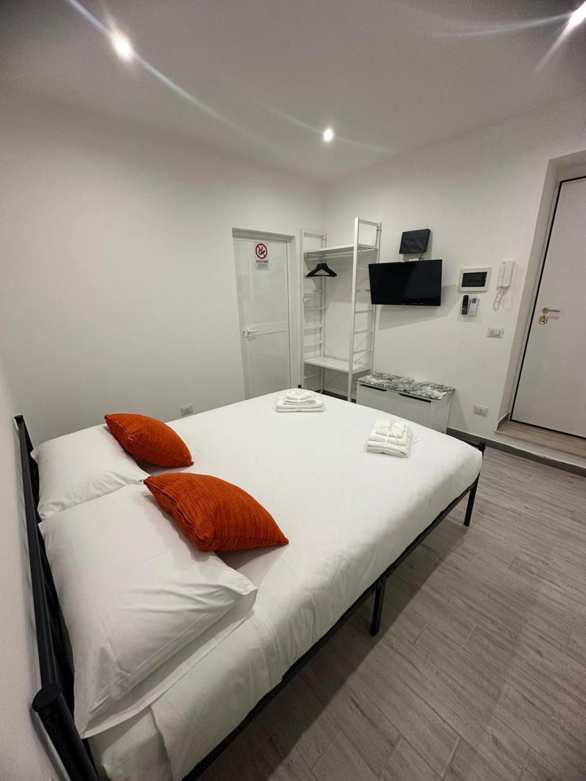 Bari Valona Rooms Ngoại thất bức ảnh